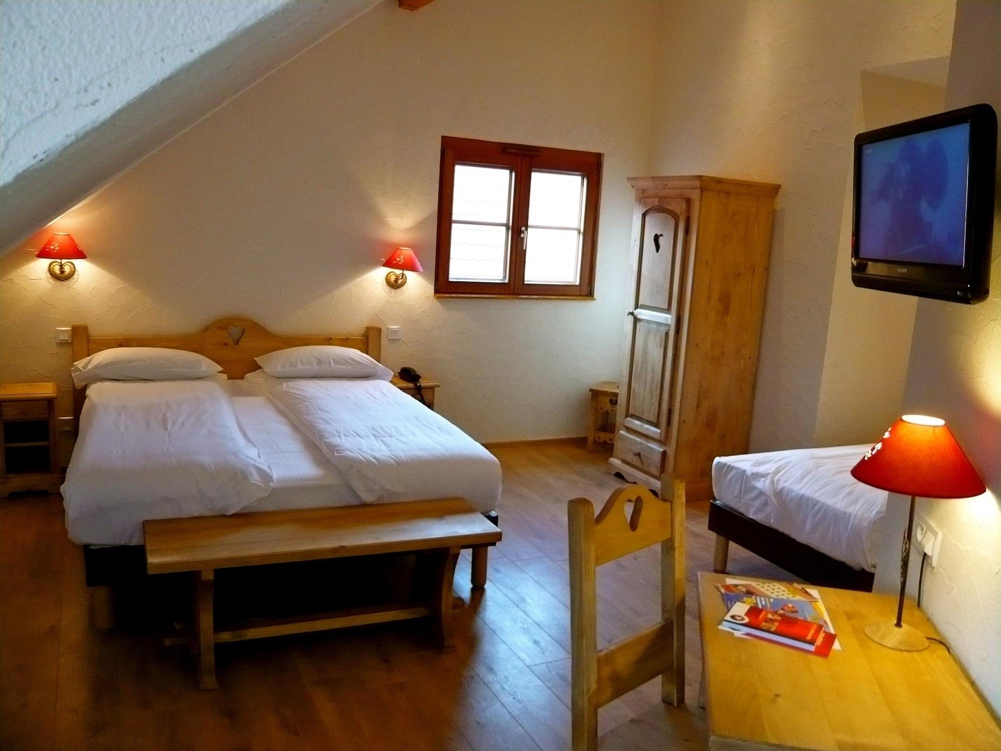 The Originals Boutique, Hotel La Ferme Du Pape, Eguisheim Exterior foto